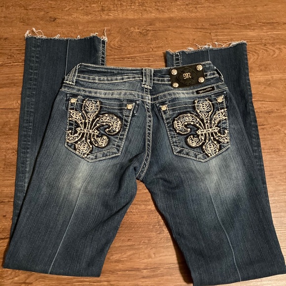 miss me size 27 is what size